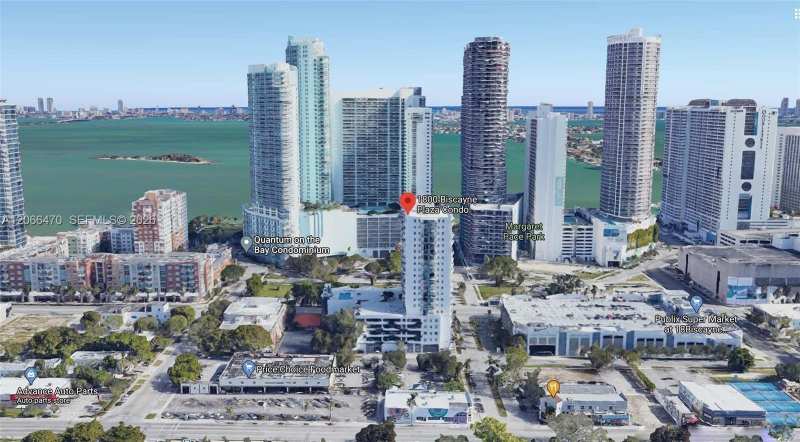 275 NE 18th St # 2004, Miami FL 33132