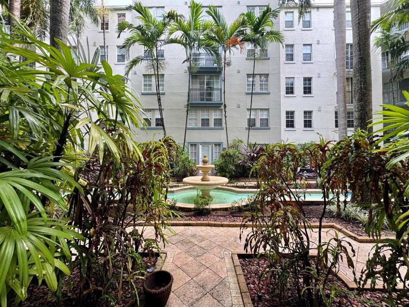 533 NE 3RD Avenue # 121, Fort Lauderdale FL 33301