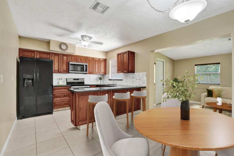 500 SE 4TH Court, Pompano Beach FL 33060