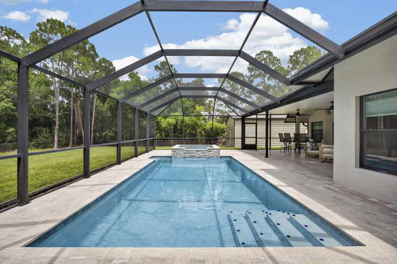 17377 W ALAN BLACK Boulevard, FL 33470