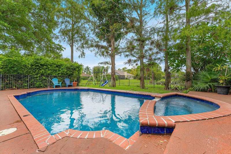 1726 TREEHAVEN Court, Wellington FL 33414