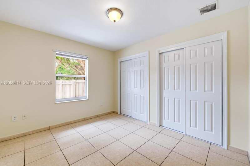 3072 NW 14th St REAR, Miami FL 33125