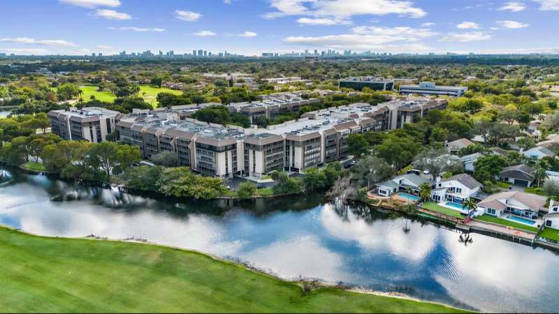 2800 N 46TH Avenue # A404, Hollywood FL 33021
