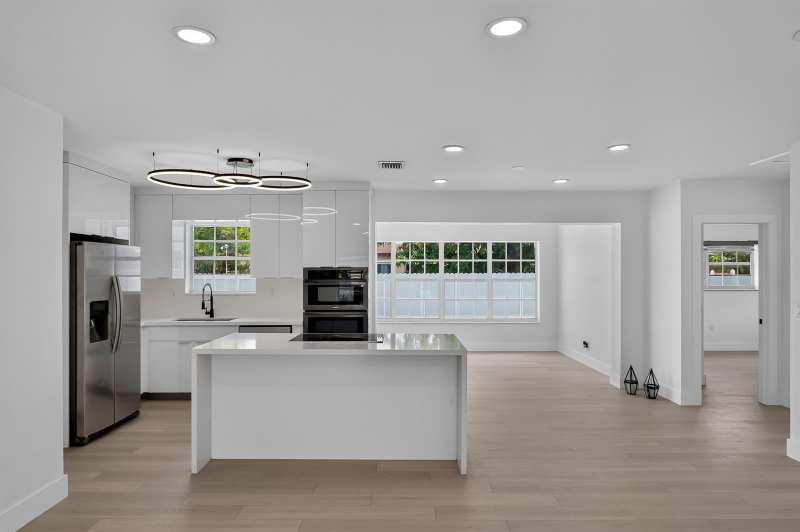 2701 DE SOTO Drive, Miramar FL 33023