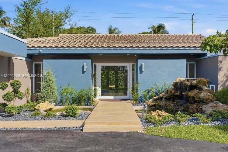 291 E Shore Dr E # 0, Miami FL 33133