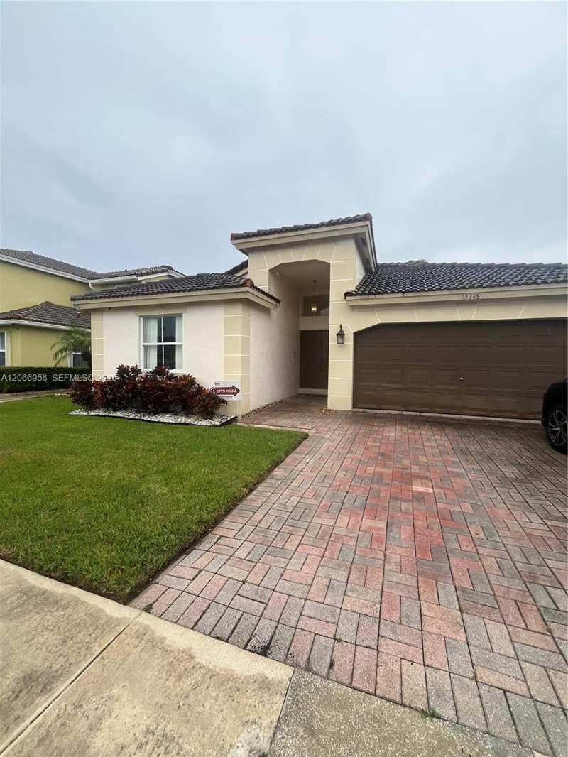 13248 SW 50th St, Miramar FL 33027