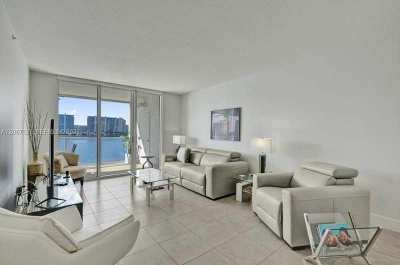 18100 N Bay Rd # 508, Sunny Isles Beach FL 33160