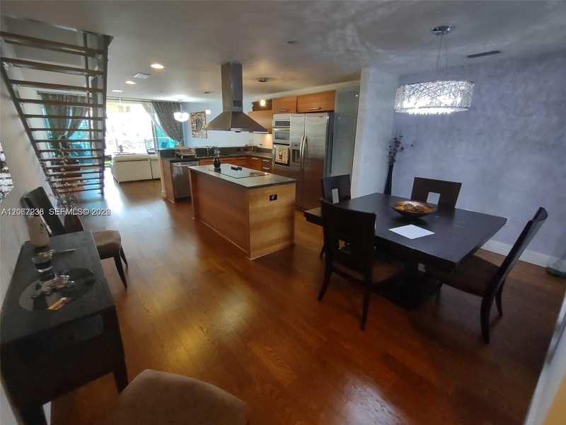2950 NE 188th St # 316, Aventura FL 33180