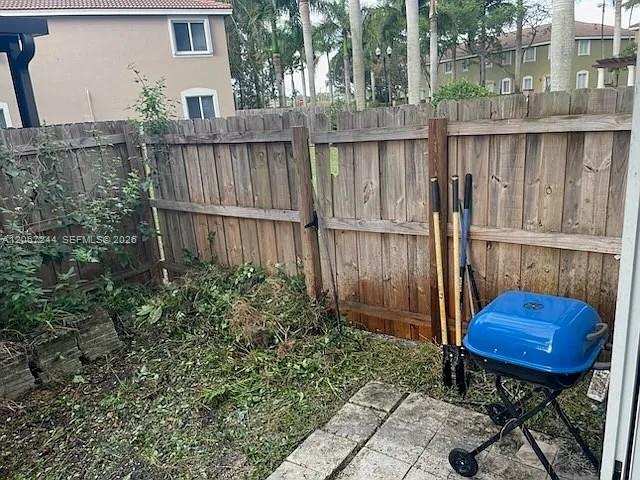2475 SE 11th St, Homestead FL 33035
