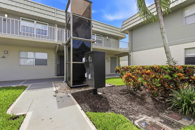 91 FLANDERS B, Delray Beach FL 33484