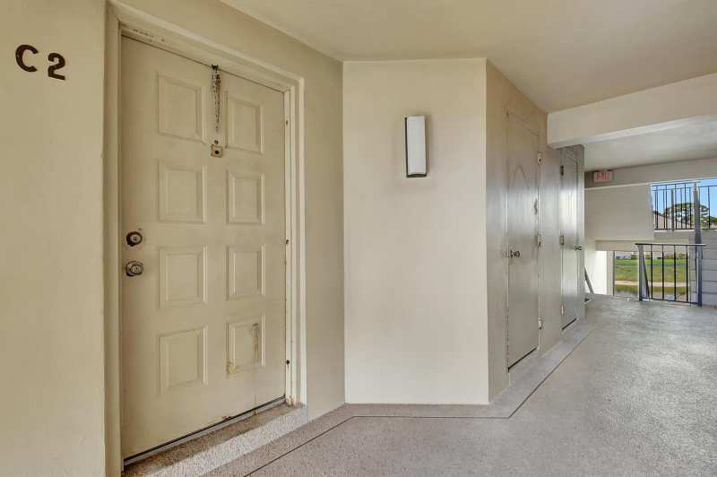 616 SEA PINE Way # C2, FL 33415