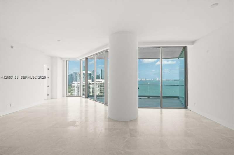 175 SE 25 RD # 2604, Miami FL 33129