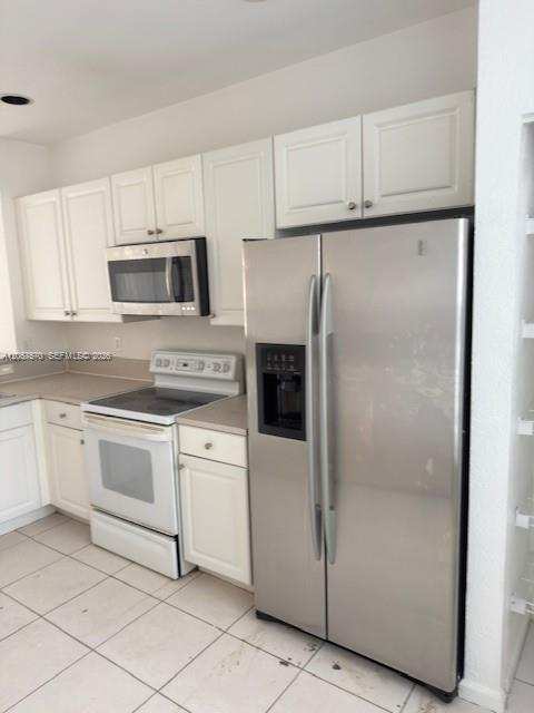 677 NW 42nd Ave, Plantation FL 33317