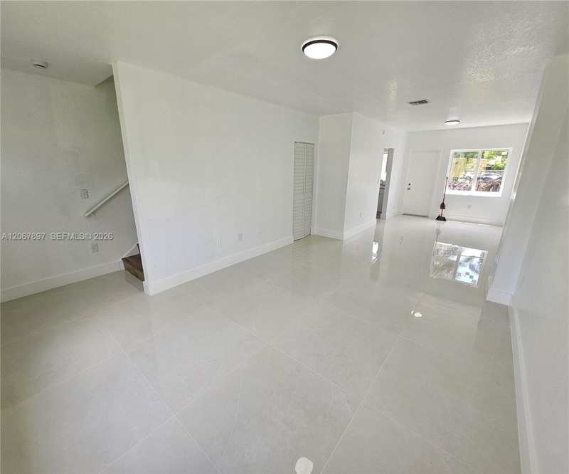 SUNSET PALM VILLAS CONDO
