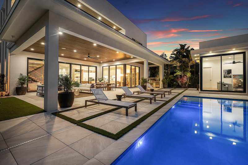 400 NE 4TH Street, Boca Raton FL 33432