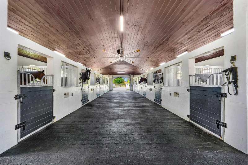 14155 EQUESTRIAN Way, Wellington FL 33414