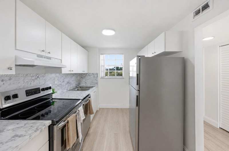 2520 N Andrews Ave # 305, Wilton Manors FL 33311