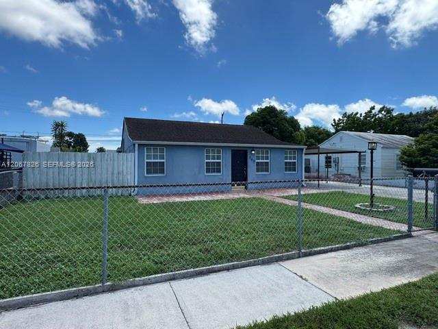 740 SE 4th Pl, Hialeah FL 33010