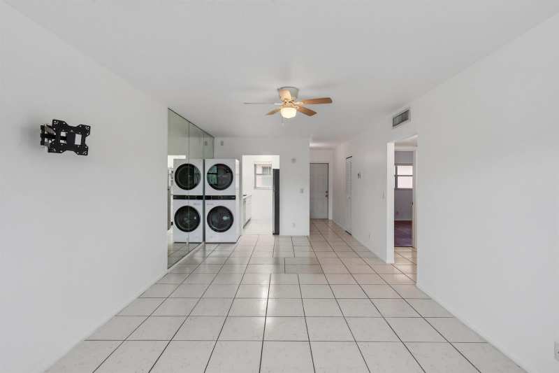 500 SW 2nd Avenue # 211, Boca Raton FL 33432