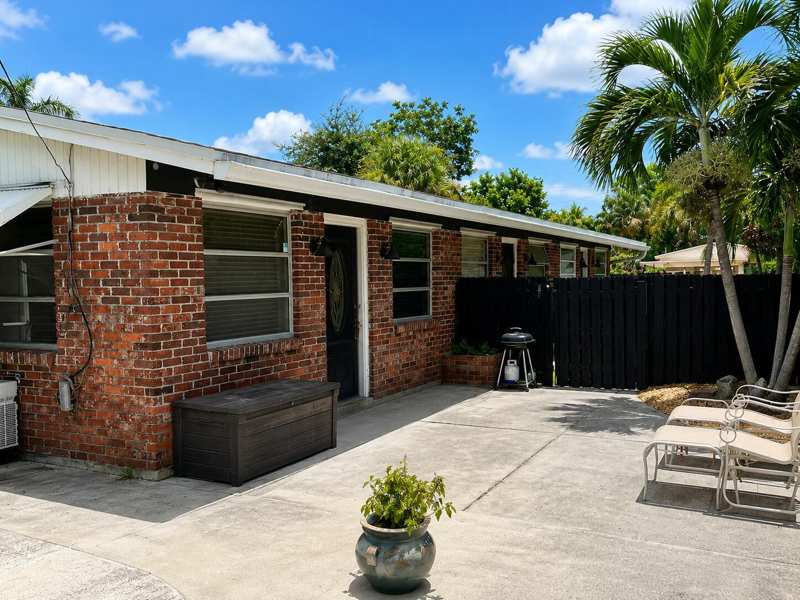 121 Cleveland Street # 3, FL 33461