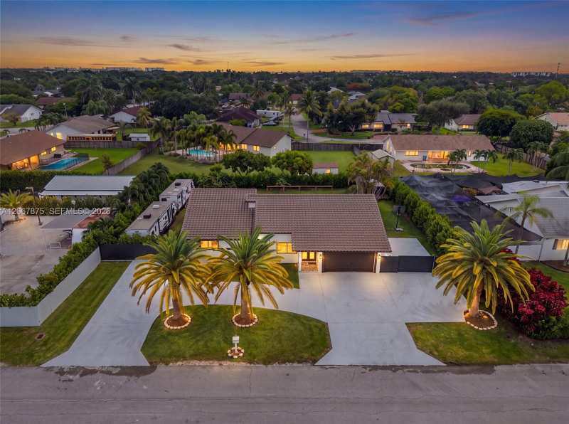 28451 SW 164th Ave, Homestead FL 33033