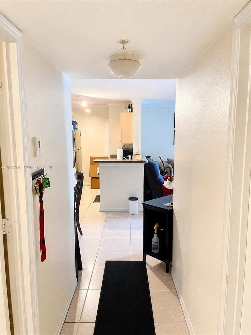 2457 Centergate Dr # 203, Miramar FL 33025