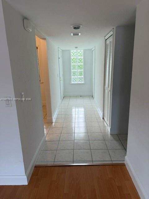 164 Lakeview Dr # 204, Weston FL 33326