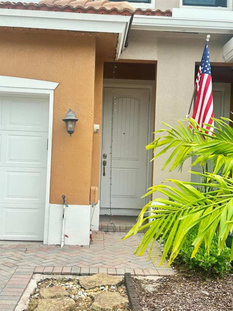 5026 S Astor Circle, Delray Beach FL 33484