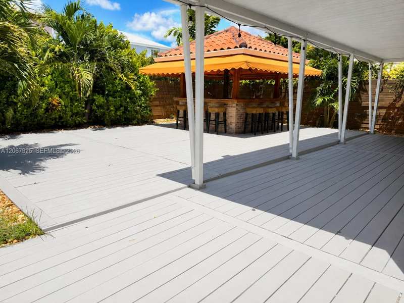 16382 SW 139th Ave, Miami FL 33177