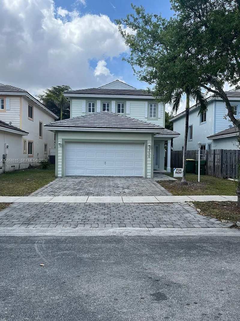 350 NE 31st Ter, Homestead FL 33033