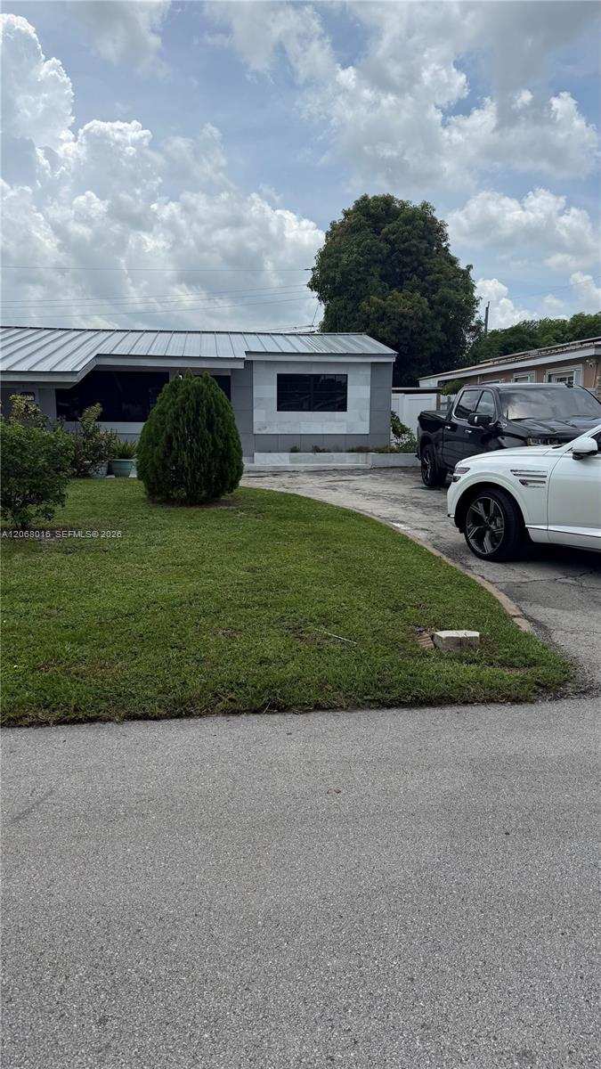 7672 Kismet St, Miramar FL 33023