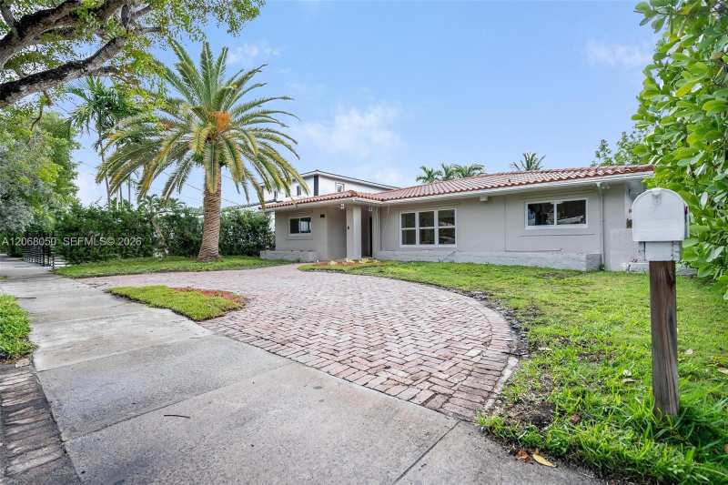 1710 Cleveland Rd # 0, Miami Beach FL 33141