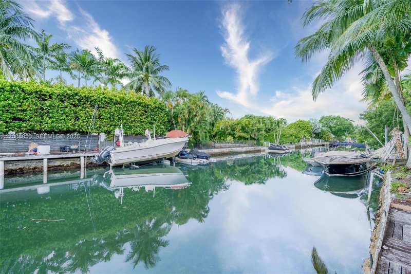 1710 Cleveland Rd # 0, Miami Beach FL 33141