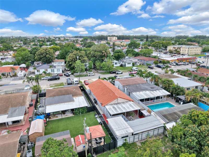 451 E 37st, Hialeah FL 33013