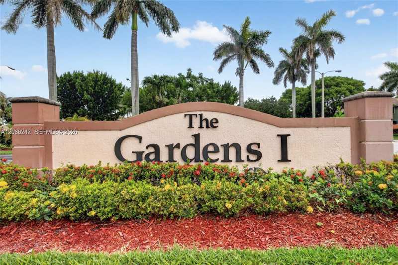 2721 SE 12th Pl # 206, Homestead FL 33035