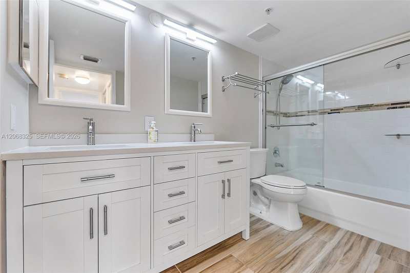1450 SE 3rd Ave # 201, Dania Beach FL 33004