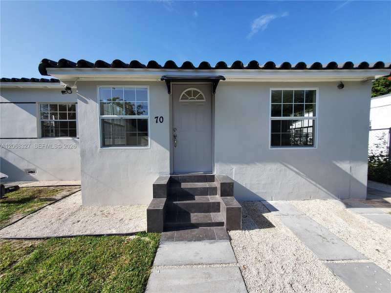 70 NW 33rd St, Miami FL 33127