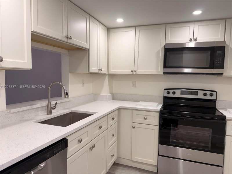 1200 NW 87th Ave # 413, Coral Springs FL 33071