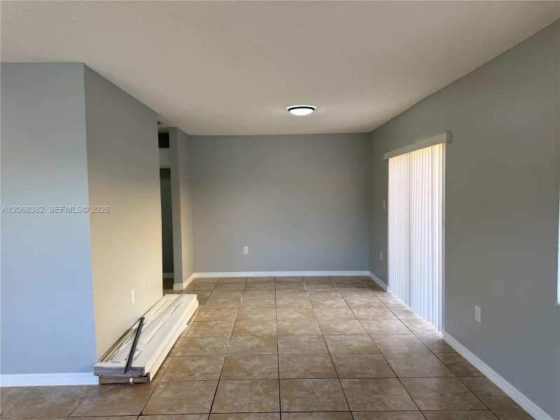 SEAGRAPE VILLAGE CONDO