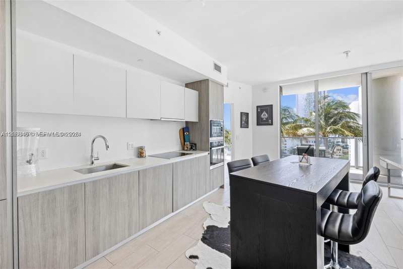 2900 NE 7th Ave # 809, Miami FL 33137