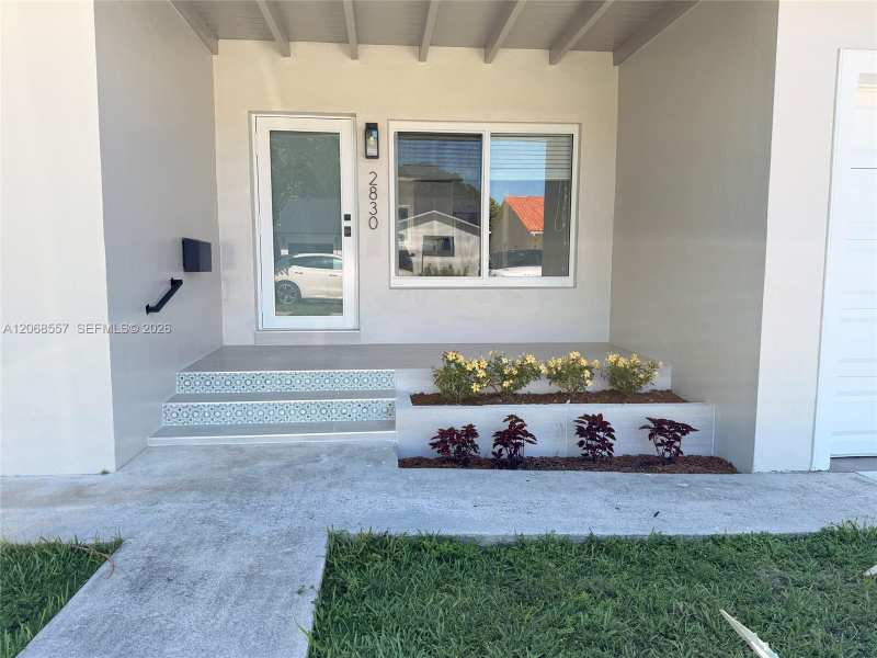 2830 SW 63rd Ave, Miami FL 33155