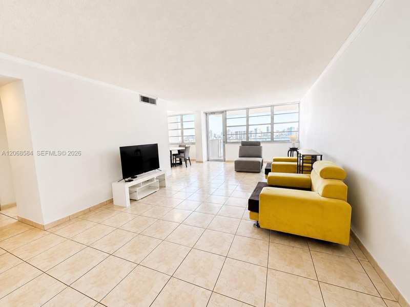 250 174th St # 1615, Sunny Isles Beach FL 33160