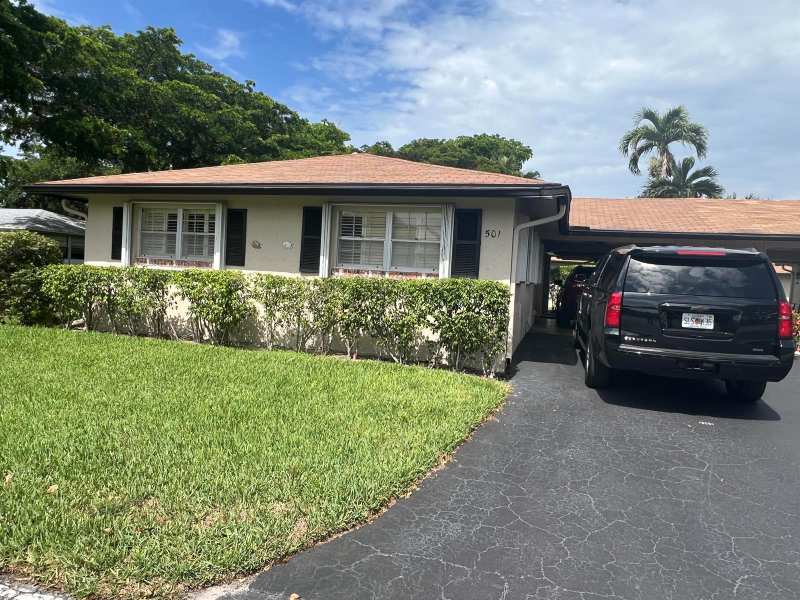 501 SANDPIPER Circle # 501, Delray Beach FL 33445