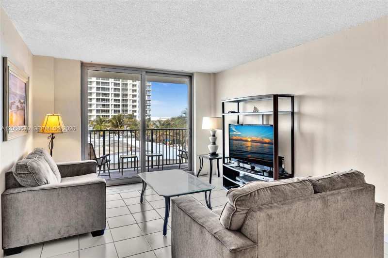 9273 Collins Ave # 308, Surfside FL 33154