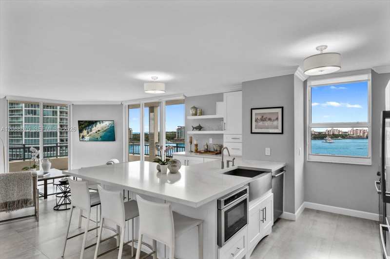 90 Alton Rd # 1102, Miami Beach FL 33139
