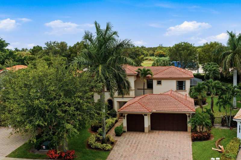 8105 FERENTINO Pass, Delray Beach FL 33446