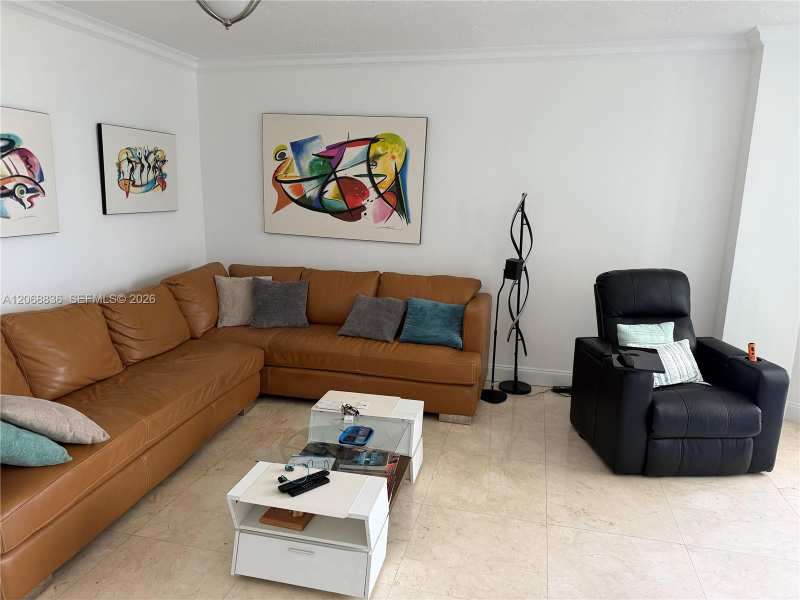 3001 S Ocean Dr # 421, Hollywood FL 33019
