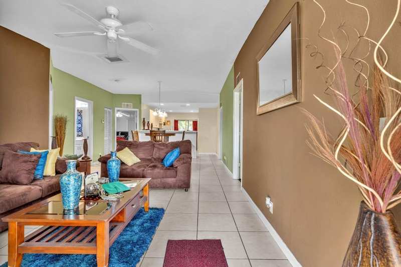 6811 2ND Street, FL 33458