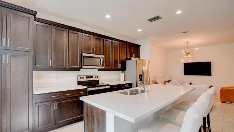 576 PARSONS Way, Deerfield Beach FL 33442