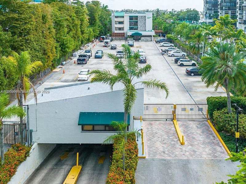 2201 Brickell Ave # 96, Miami FL 33129